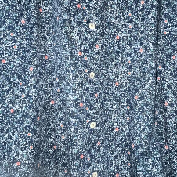 Greg Norman Collection Button Down Shirt Size Medium - Picture 3 of 6